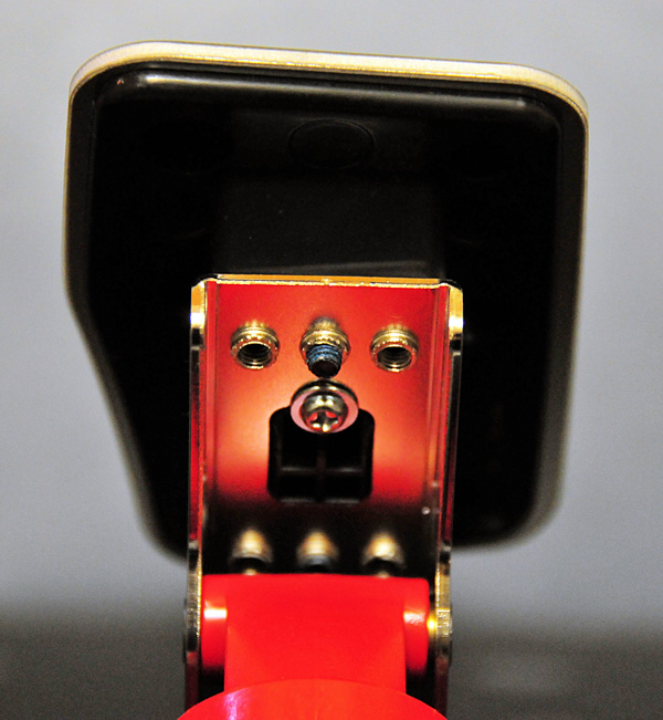 G27 Pedal Adjustment Holes