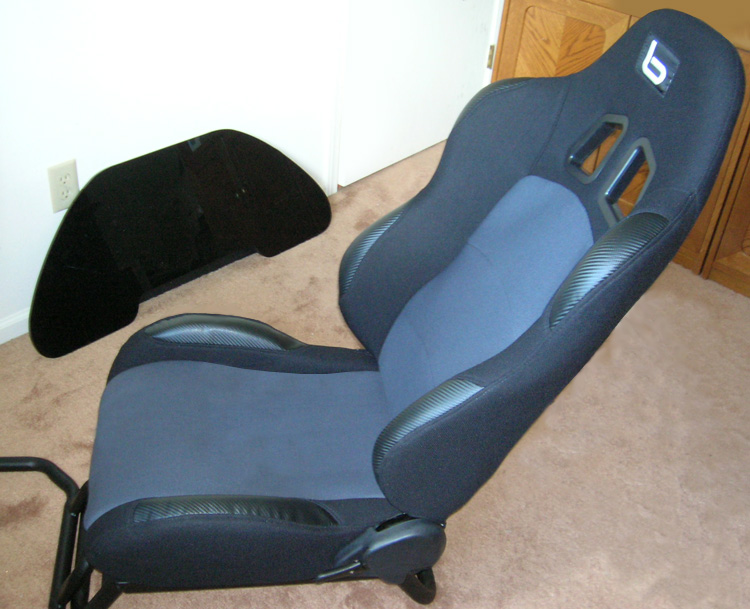 Obutto oZone Gaming Cockpit - the terrific seat