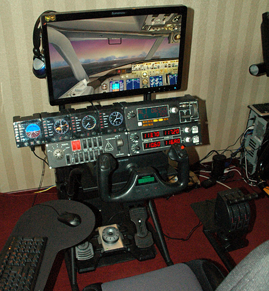 Obutto oZone Gaming Cockpit - flight simulation yoke