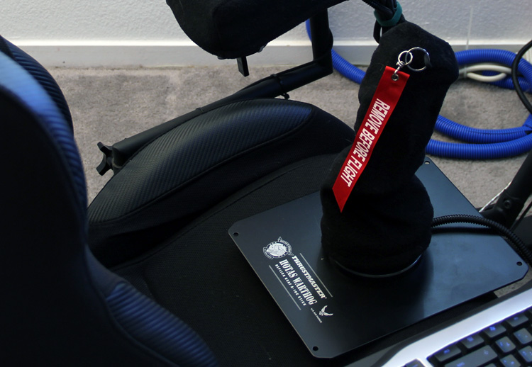 Obutto R3Volution - Yes, I'm planning to remove the stick base and remount it. The throttle mounting arm and base is at the top of the image.