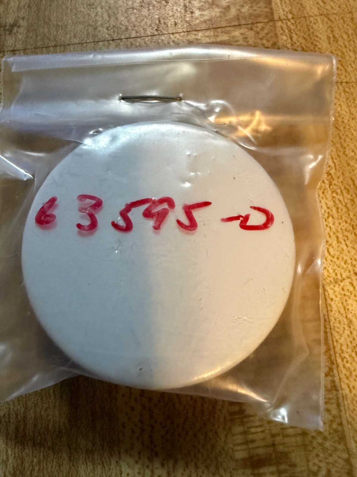 63595-000 Piper Button Plug /Strut Cover
