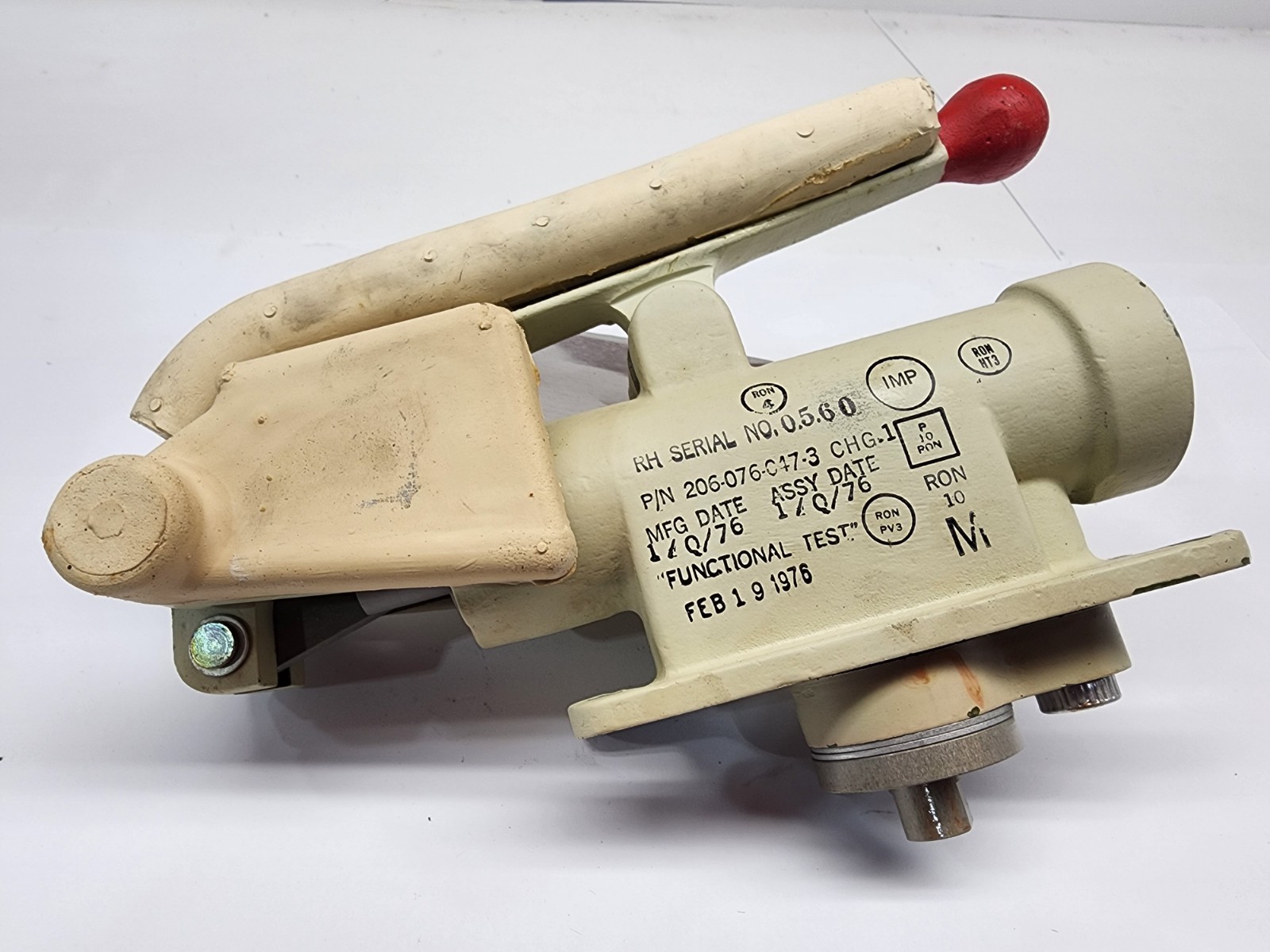 BELL 206 JET RANGER "NEW" Main Rotor Brake Master Cylinder Unit. BELL 206 JET RANGER "NEW" Main Rotor Brake Master Cylinder Unit.