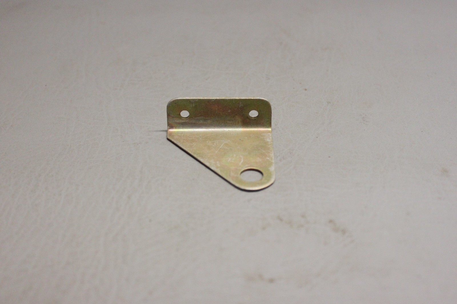 511327-1 Cessna Angle Bracket 511327-1 Cessna Angle Bracket