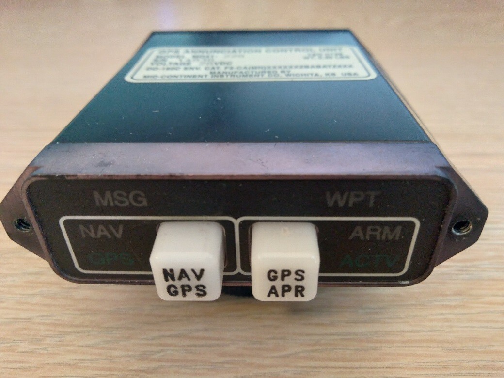 Mid-Continent MD41-228 GPS Annunciation Control Unit (28V) Mid-Continent MD41-228 GPS Annunciation Control Unit (28V)