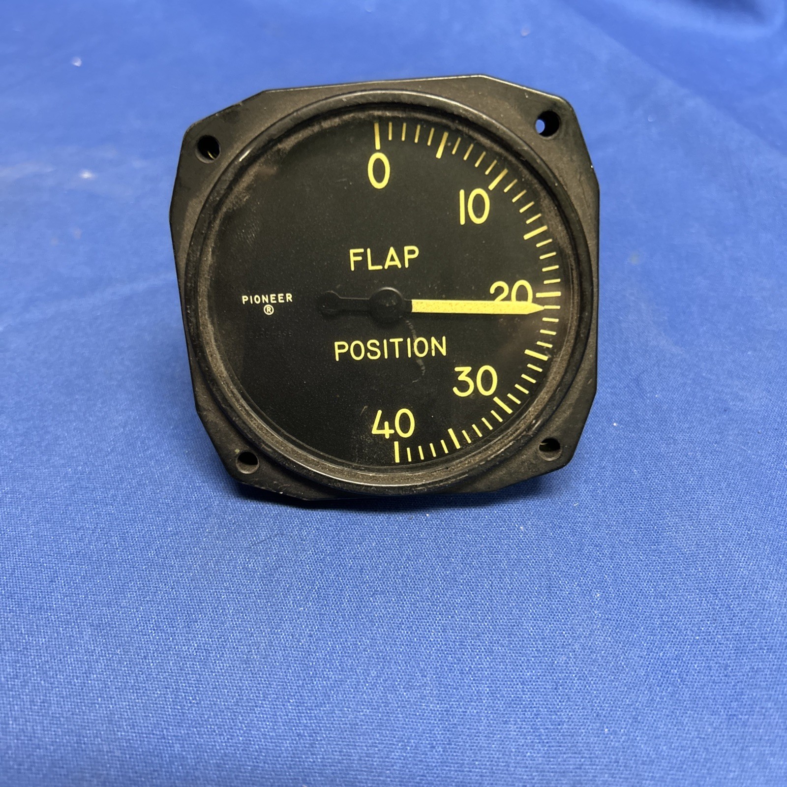 Magnesyn Type 20003-59b-4-A1 Bendix Pioneer Flap Position Indicator Magnesyn Type 20003-59b-4-A1 Bendix Pioneer Flap Position Indicator