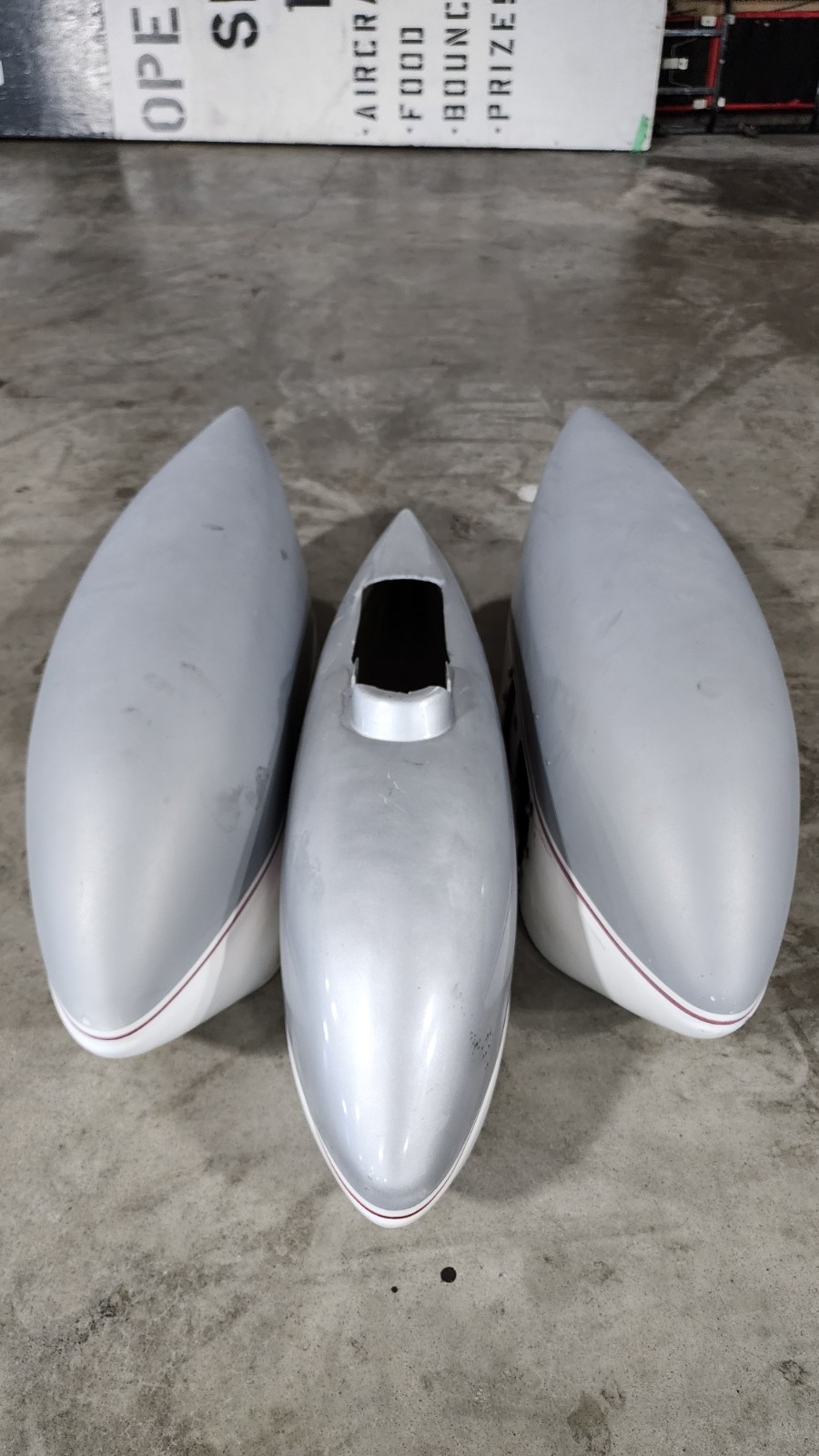 C172M wheel pants C172M wheel pants