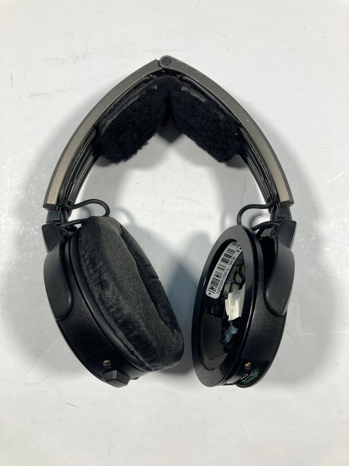 Bose A20 Aviation Headset For Parts - No Controller or Microphone Bose A20 Aviation Headset For Parts - No Controller or Microphone