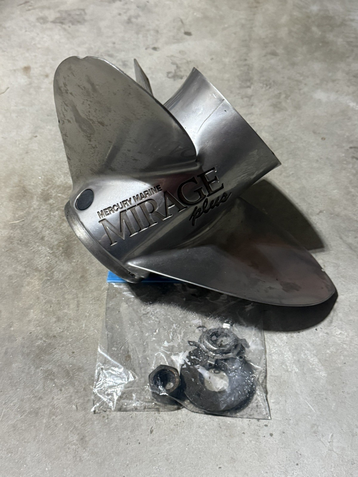 Mercury Mirage Plus Stainless Steel Propeller 48-18278 RH 17P 3 Blade 15.5” Mercury Mirage Plus Stainless Steel Propeller 48-18278 RH 17P 3 Blade 15.5”