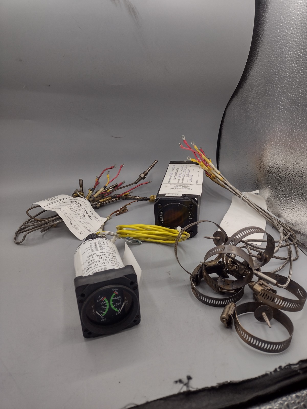 Fuel Flow Transducer, TIT/CHT, & EGT/TIT/CHT/Oil Ind. 680501J, S3318, EDM700 Fuel Flow Transducer, TIT/CHT, & EGT/TIT/CHT/Oil Ind. 680501J, S3318, EDM700