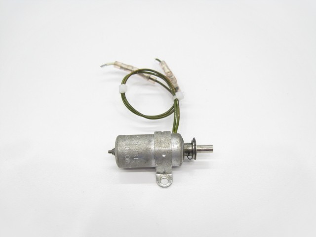 Landing Gear Select Solenoid- Piper Cheyenne- PN: 487 155 and L-3011 - Lot A4059 Landing Gear Select Solenoid- Piper Cheyenne- PN: 487 155 and L-3011 - Lot A4059