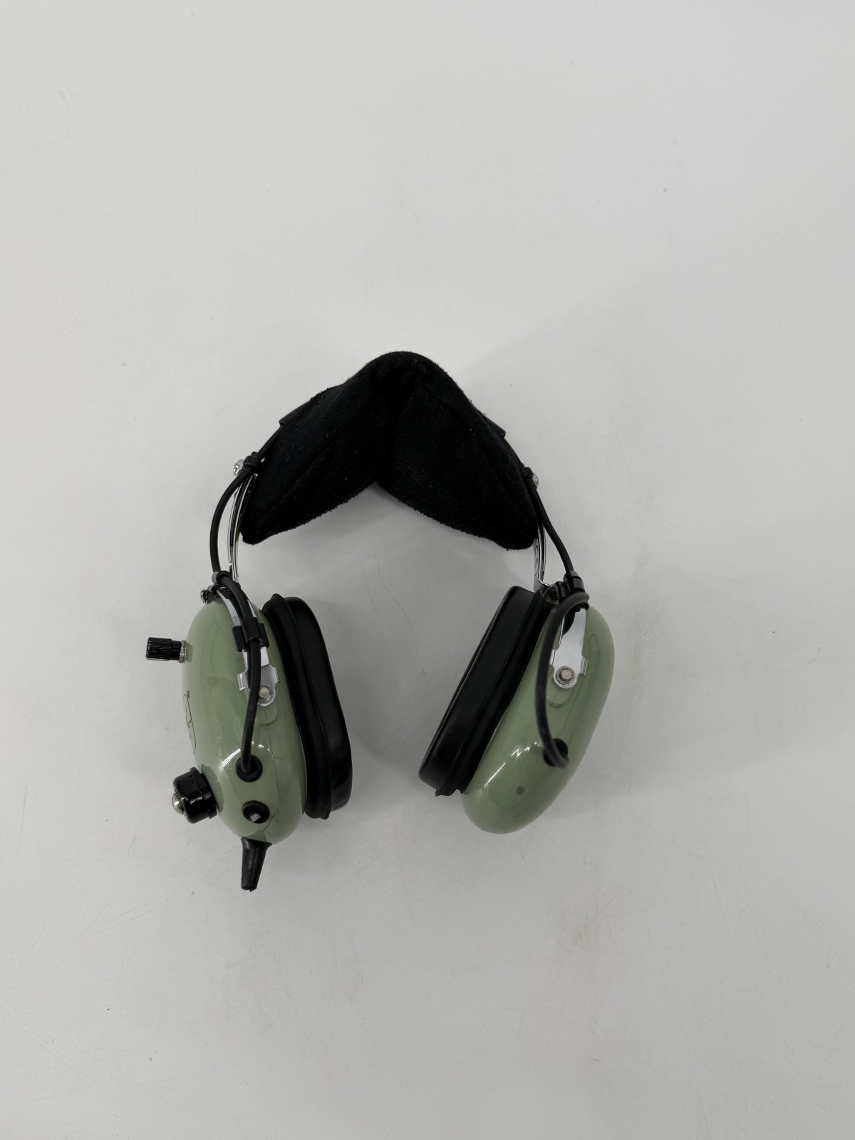 David Clark Aviation Headset w/Mic H10-76 "PARTS ONLY" David Clark Aviation Headset w/Mic H10-76 "PARTS ONLY"