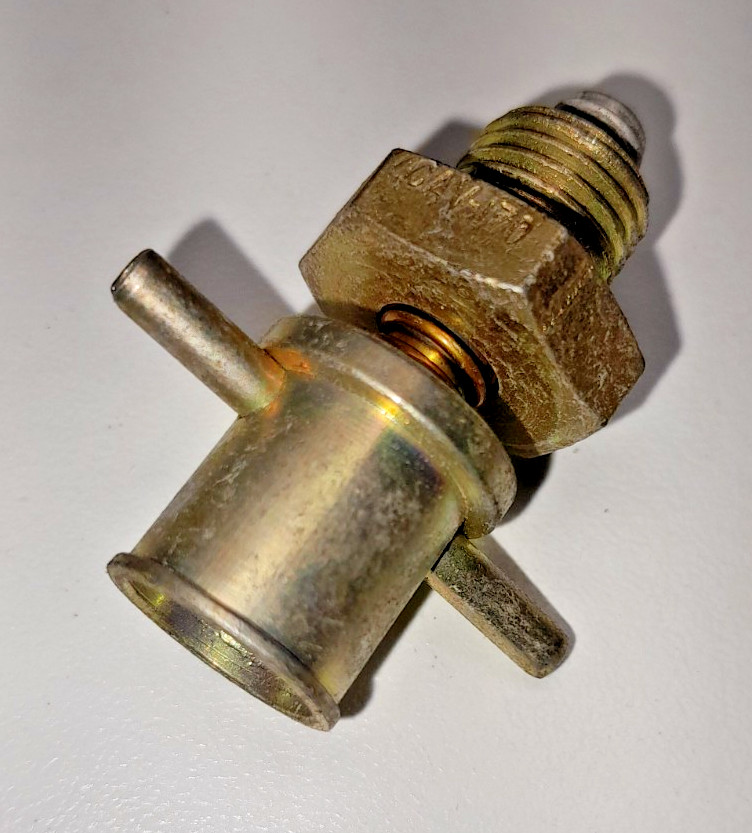SAF-AIR Push Type Fuel Drain Valve CAV-170 / Cessna Mooney Bellanca Taylorcraft