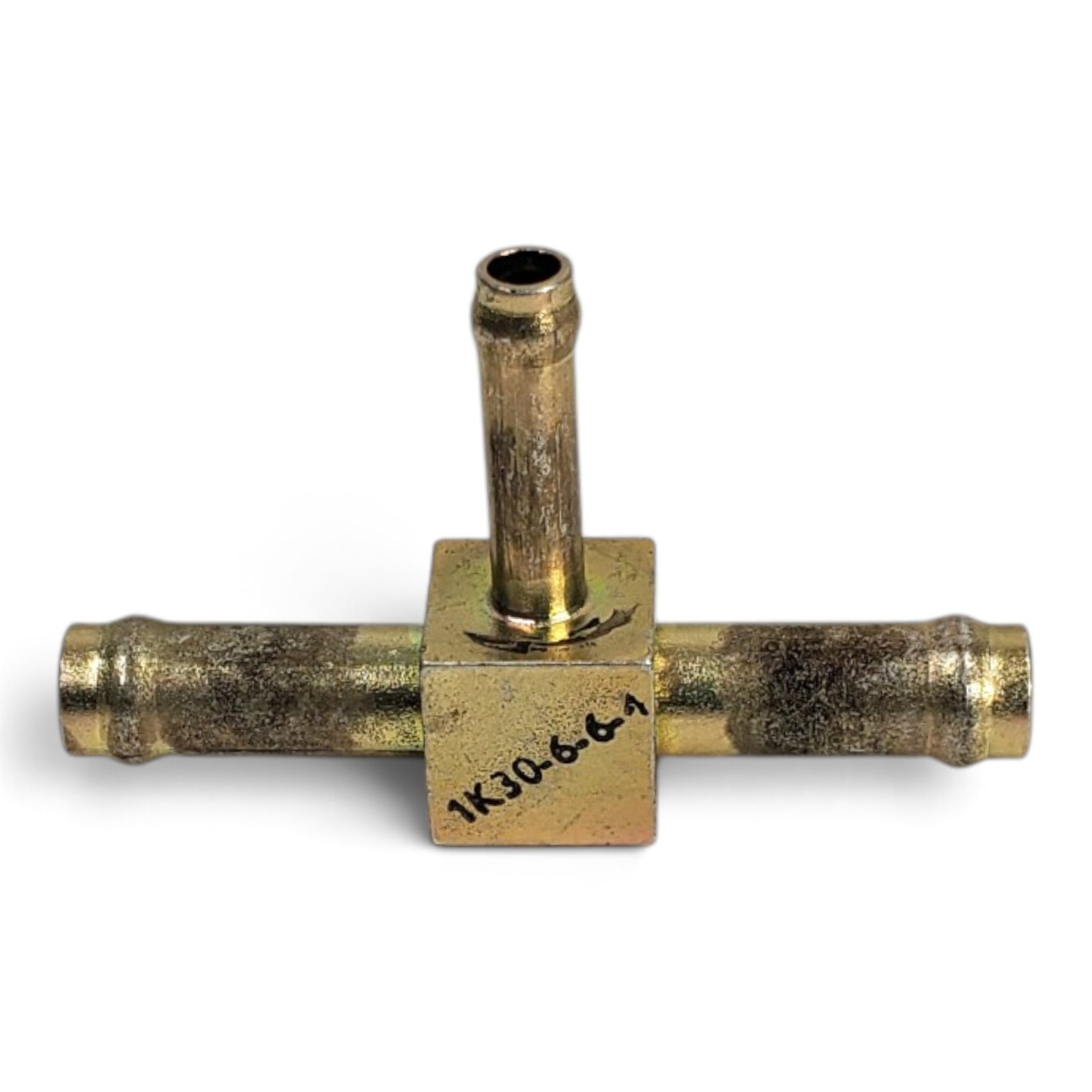 Parker Aviation Vacuum System Tee Fitting (3/8" x 3/8" x 1/4") - 1k30-6-6-4 Parker Aviation Vacuum System Tee Fitting (3/8" x 3/8" x 1/4") - 1k30-6-6-4