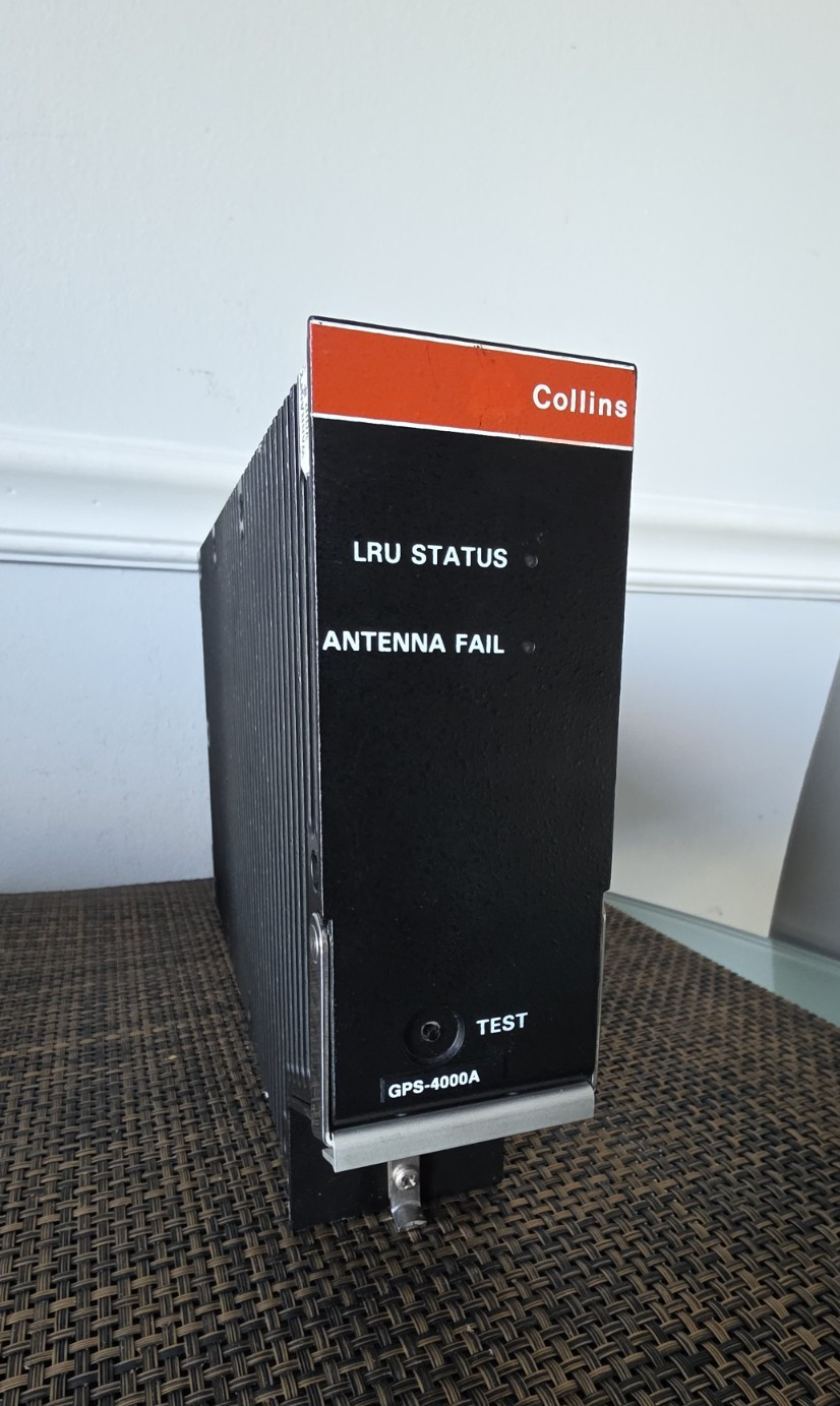 COLLINS GPS-4000A - P/N: 822-1377-001 COLLINS GPS-4000A - P/N: 822-1377-001