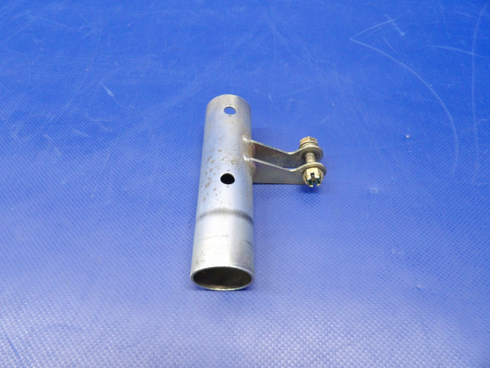 Cirrus SR22 Flap Control Weldment P/N 12061-001 (0926-1223) Cirrus SR22 Flap Control Weldment P/N 12061-001 (0926-1223)