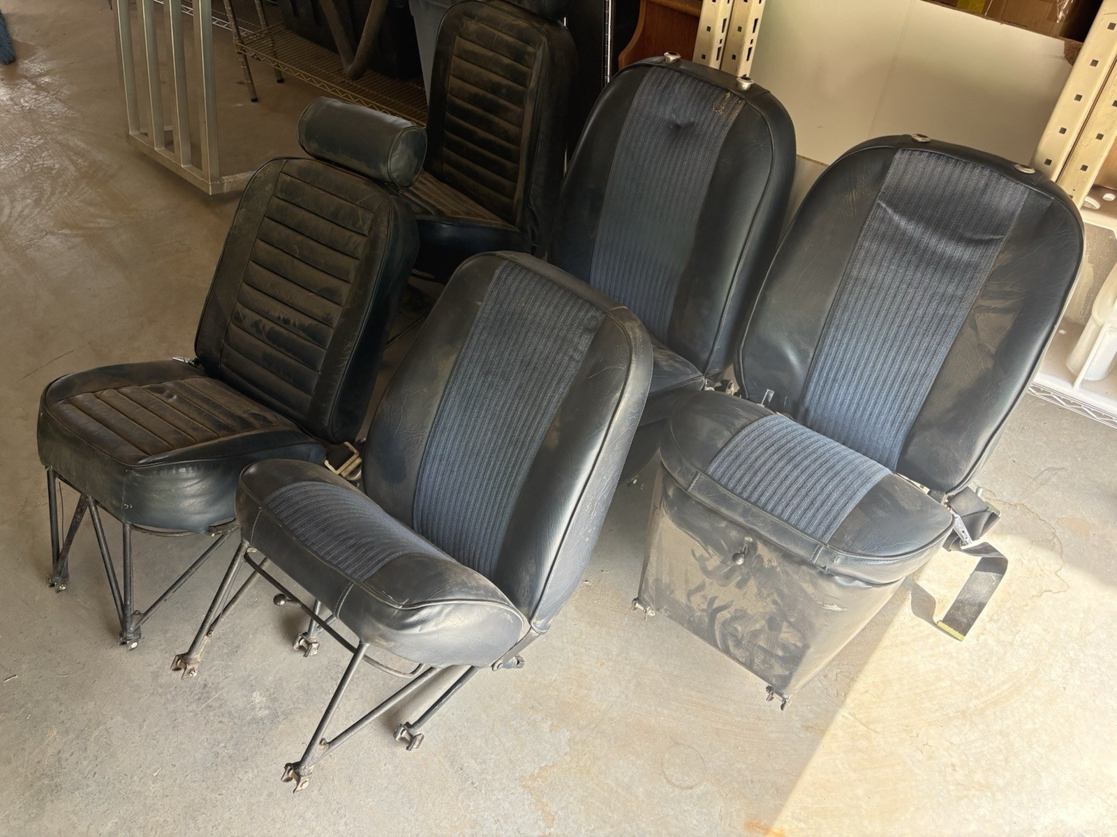1959 PIPER PA23-160 APACHE Set Of 5 Seats
