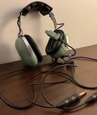 David Clark H10-40 Aviation Pilot Headset with Headset Bag picture