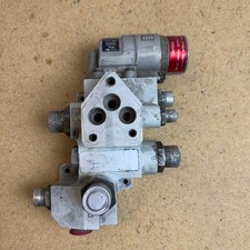 SAMM BHC 1060-04 Hydraulic Priority Valve Aircraft S/N 1146 Dated 1991 picture