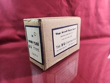 WWII U.S. NAVY Aircraft Spark Plugs LS-321 A NOS Box Of 10 Anchor Mark. Sealed picture