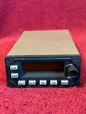 S-TEC AUTOPILOT ALTITUDE PRESELECT P/N 0140-P WITH CONNECTOR picture