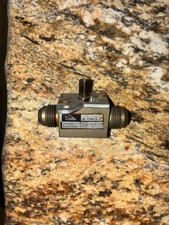 CESSNA FUEL VALVE ASSY P/N 0716111-4 or S1903 picture