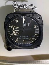 Bendix 28v Encoding Altimeter PN: 99251-3252013-0601 35,000ft picture